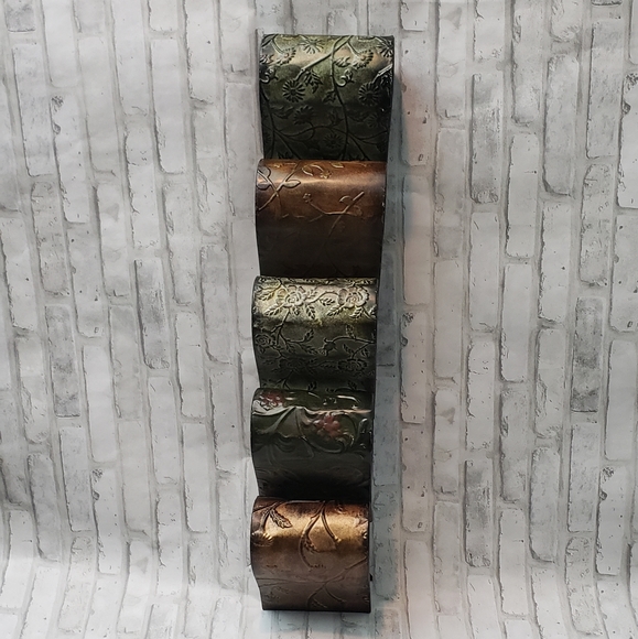 Artistic 5-Bottle Wave Wall-Mount Wine Rack - Brown/Green - Picture 5 of 9